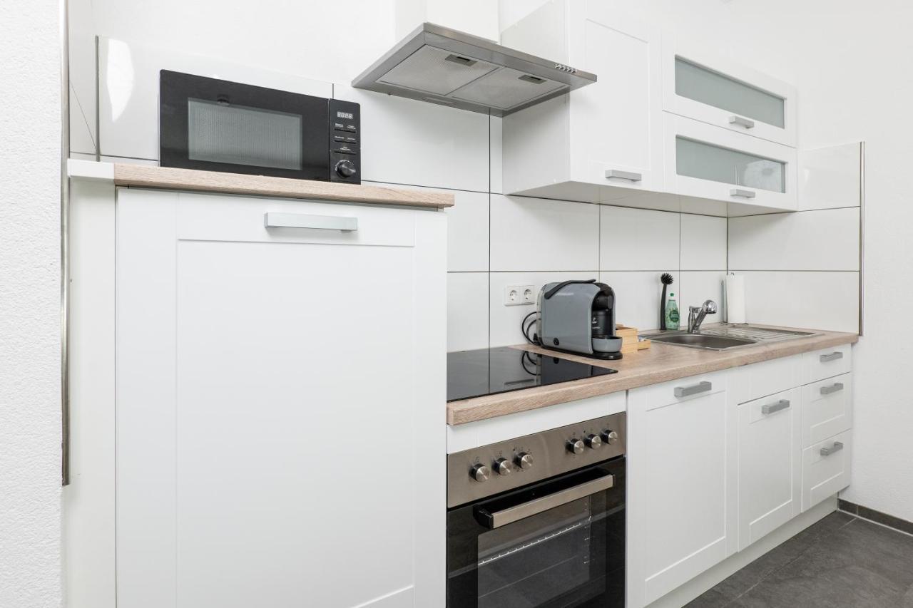 Apart4Me Scandi Apartment Geislingen Zentral Mit Parkplatz Ґайслінґен-ан-дер-Штайґе Екстер'єр фото