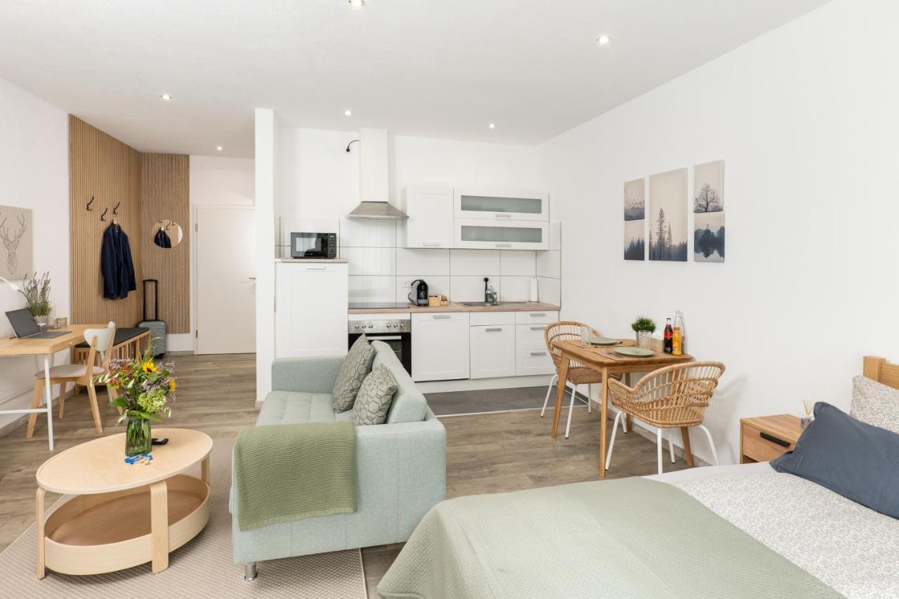 Apart4Me Scandi Apartment Geislingen Zentral Mit Parkplatz Ґайслінґен-ан-дер-Штайґе Екстер'єр фото