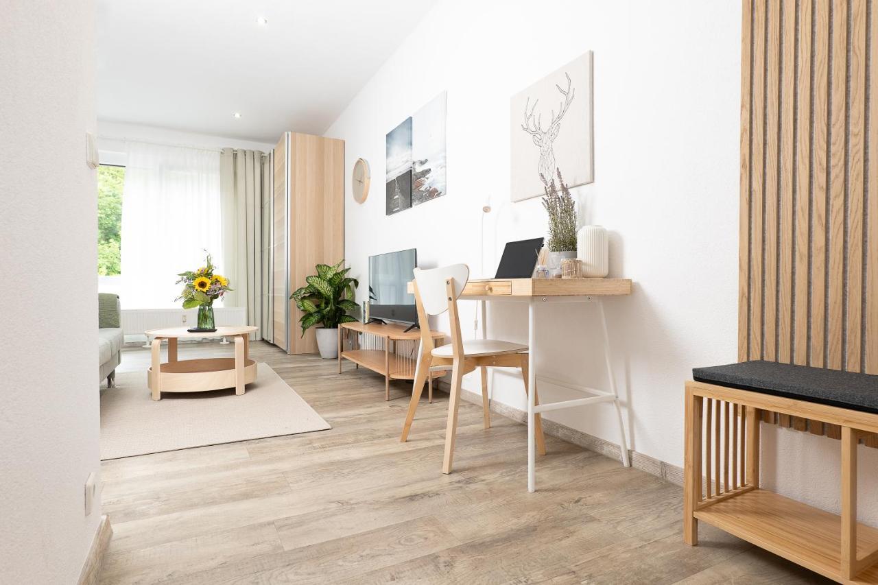 Apart4Me Scandi Apartment Geislingen Zentral Mit Parkplatz Ґайслінґен-ан-дер-Штайґе Екстер'єр фото
